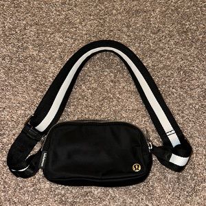 Lululemon Mini Belt Bag